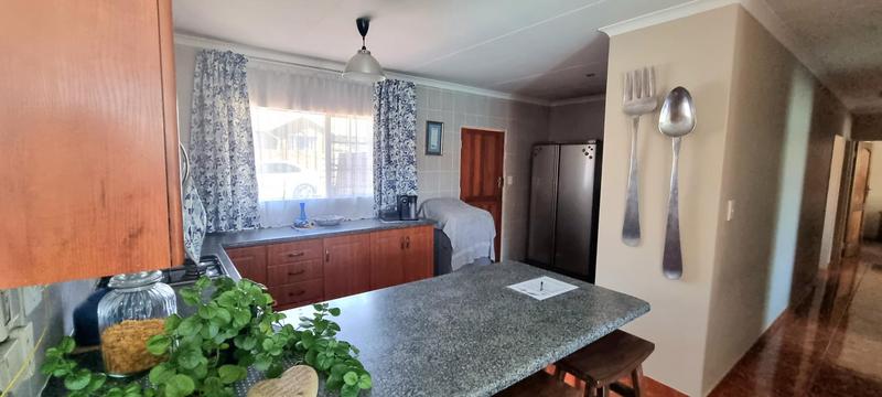 4 Bedroom Property for Sale in Amberfield Gauteng