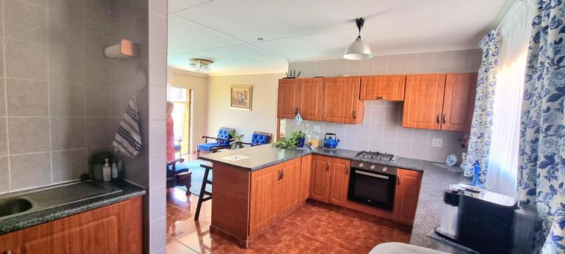 4 Bedroom Property for Sale in Amberfield Gauteng