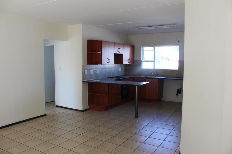 To Let 2 Bedroom Property for Rent in Bardene Gauteng