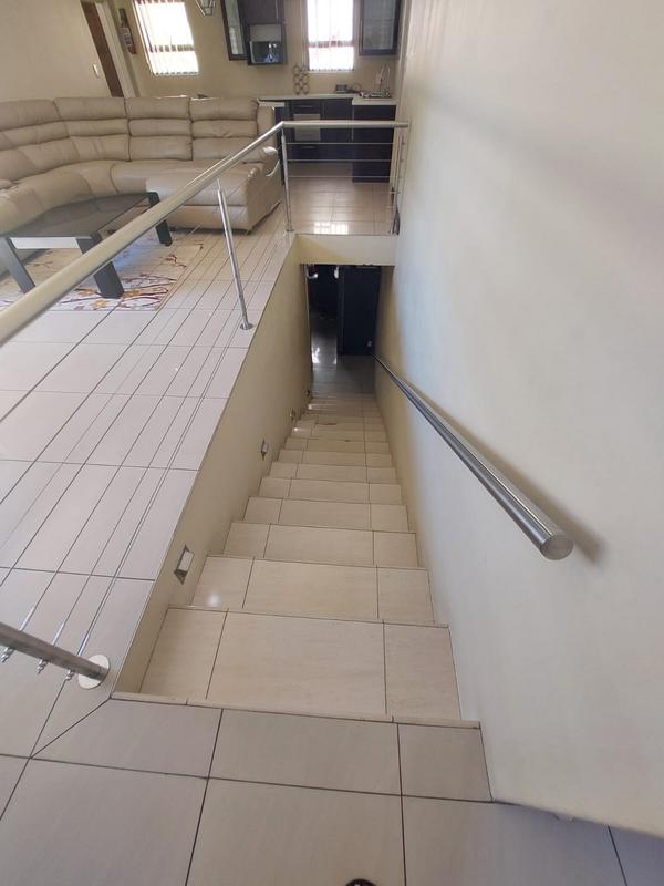 To Let 4 Bedroom Property for Rent in Three Rivers Gauteng