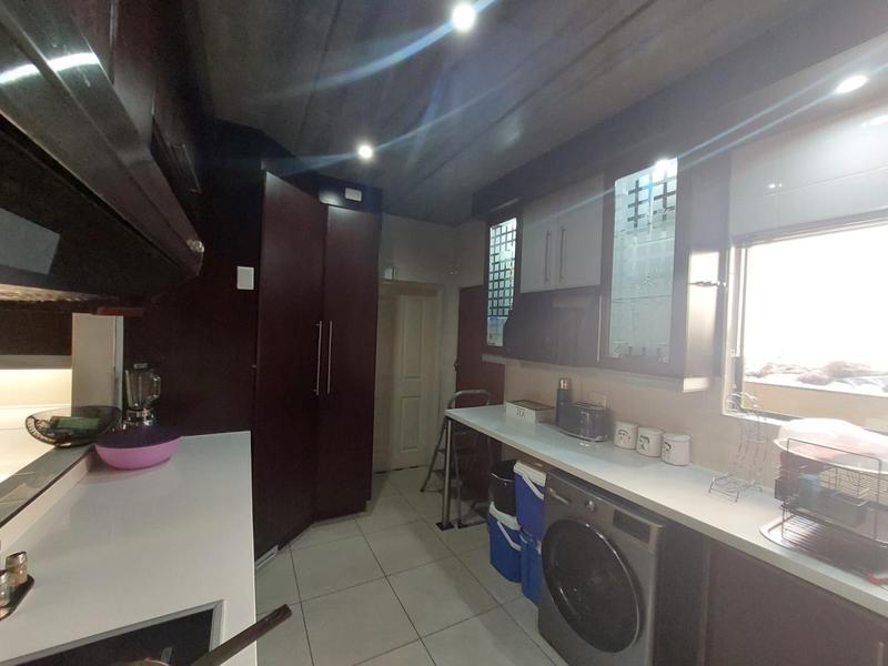 To Let 4 Bedroom Property for Rent in Three Rivers Gauteng