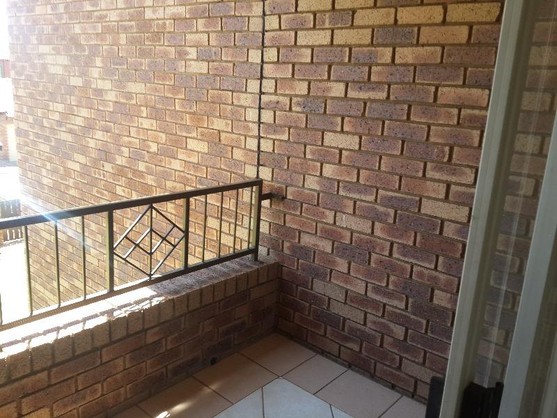 2 Bedroom Property for Sale in Mooikloof Ridge Gauteng