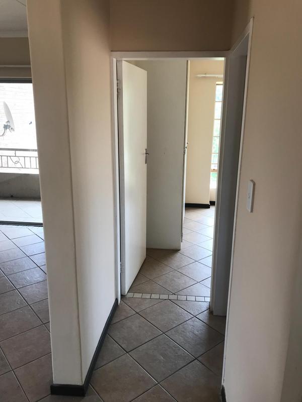 2 Bedroom Property for Sale in Mooikloof Ridge Gauteng