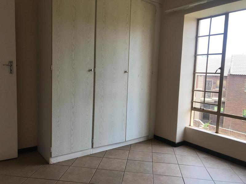 2 Bedroom Property for Sale in Mooikloof Ridge Gauteng