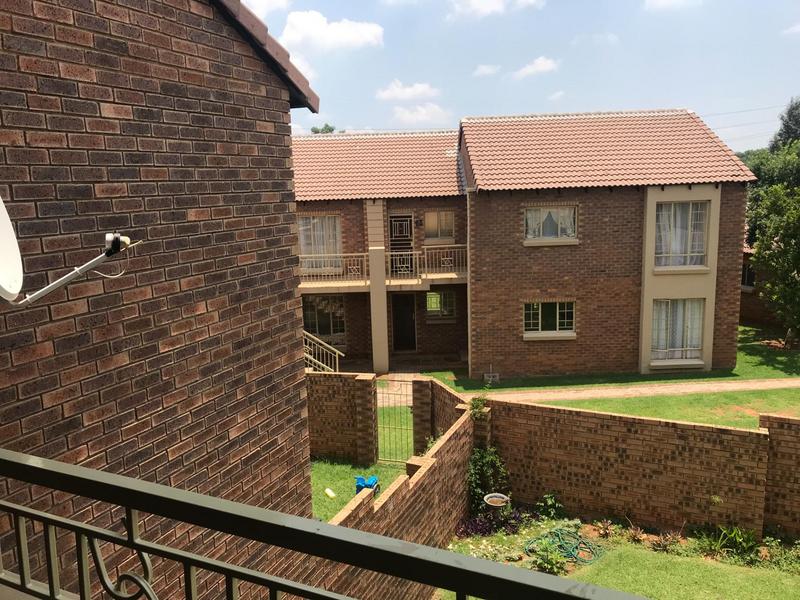 2 Bedroom Property for Sale in Mooikloof Ridge Gauteng