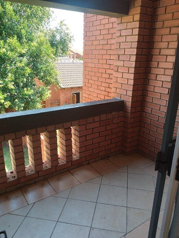 2 Bedroom Property for Sale in Mooikloof Ridge Gauteng