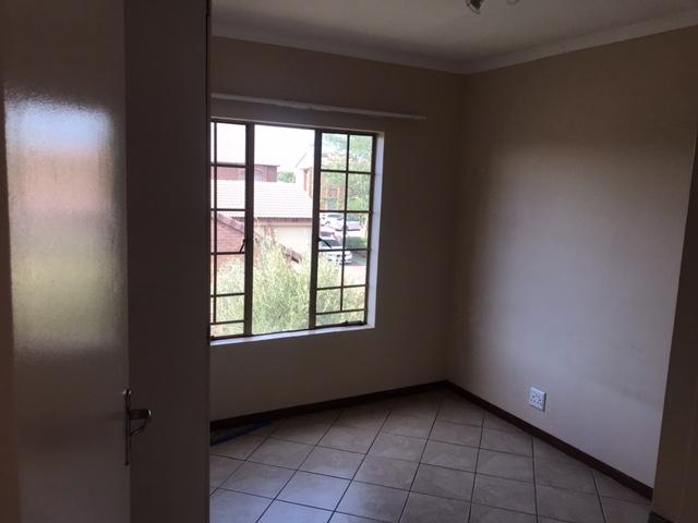 2 Bedroom Property for Sale in Mooikloof Ridge Gauteng