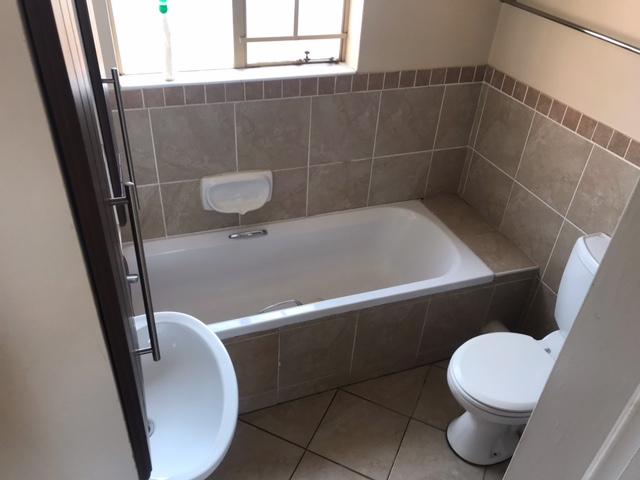 2 Bedroom Property for Sale in Mooikloof Ridge Gauteng