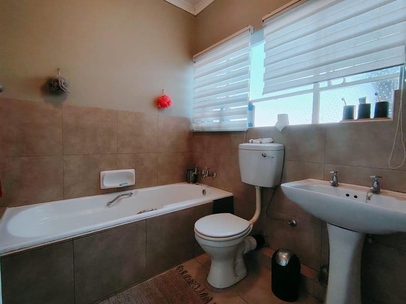 3 Bedroom Property for Sale in Lyttelton Gauteng