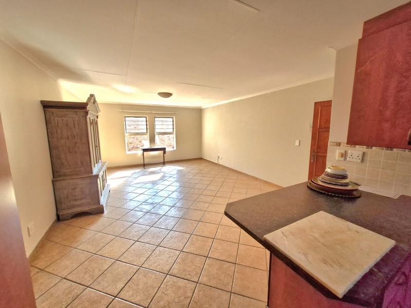 2 Bedroom Property for Sale in Montana Tuine Gauteng