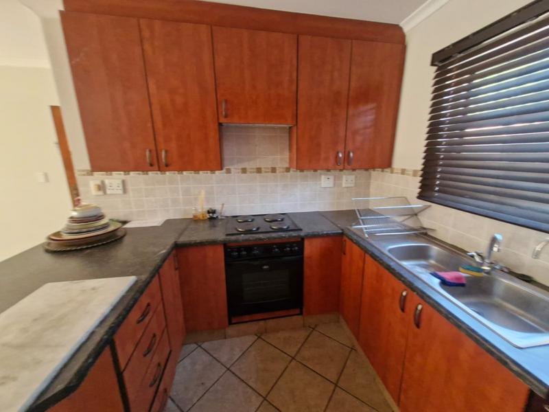 2 Bedroom Property for Sale in Montana Tuine Gauteng