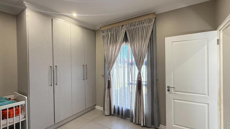 4 Bedroom Property for Sale in Golden Fields Estate Gauteng
