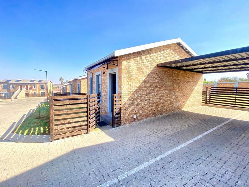 To Let 2 Bedroom Property for Rent in Groblerpark Gauteng
