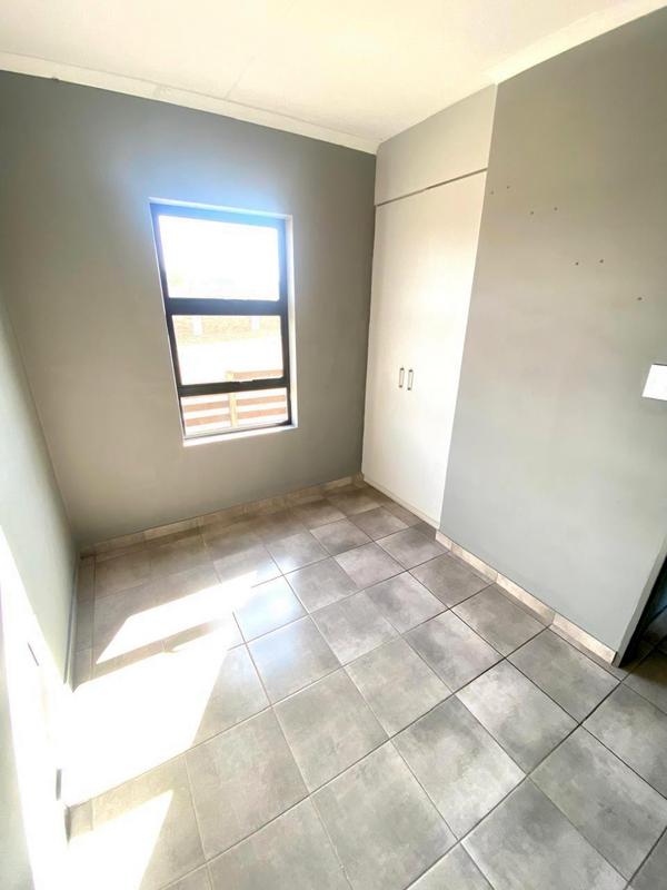 To Let 2 Bedroom Property for Rent in Groblerpark Gauteng