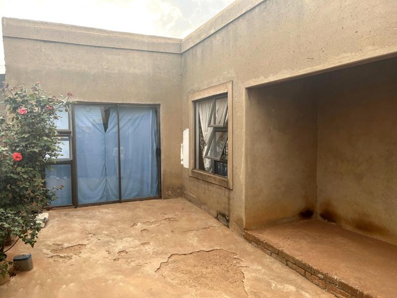 3 Bedroom Property for Sale in Bram Fischerville Gauteng