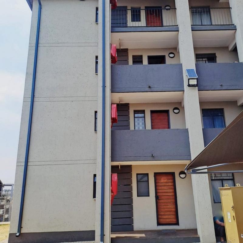 2 Bedroom Property for Sale in Fleurhof Gauteng