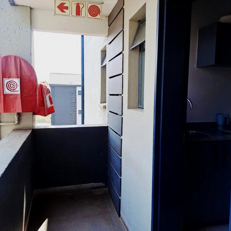 2 Bedroom Property for Sale in Fleurhof Gauteng