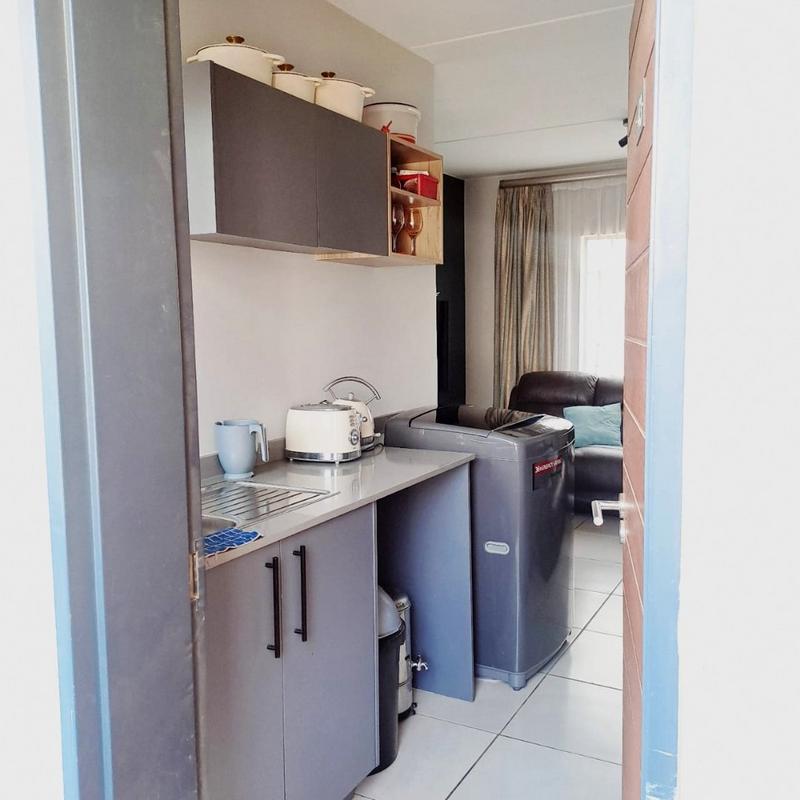2 Bedroom Property for Sale in Fleurhof Gauteng
