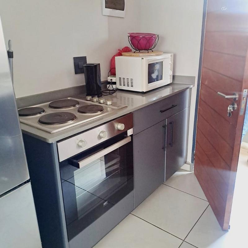 2 Bedroom Property for Sale in Fleurhof Gauteng