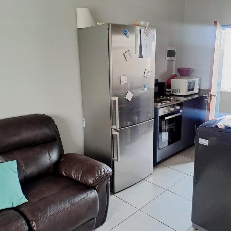 2 Bedroom Property for Sale in Fleurhof Gauteng