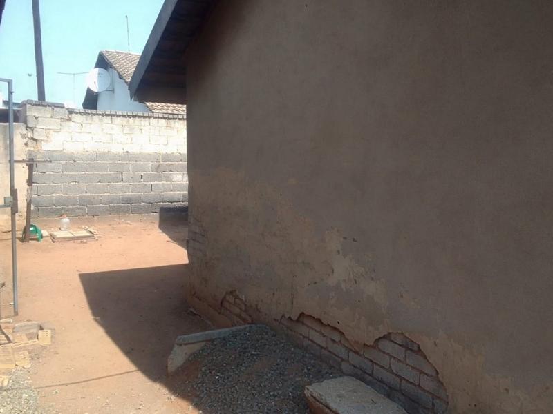 2 Bedroom Property for Sale in Klipspruit Gauteng
