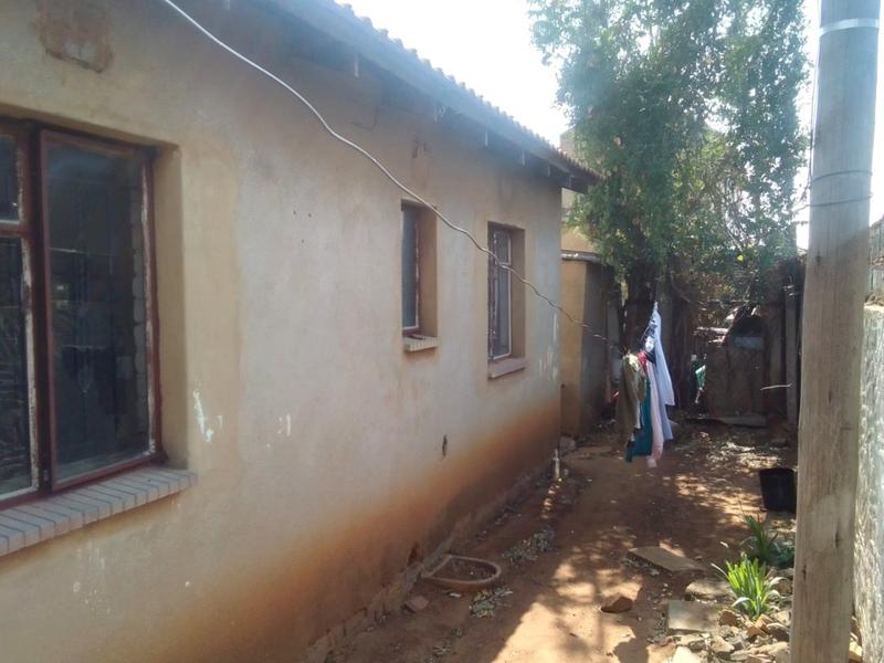 2 Bedroom Property for Sale in Klipspruit Gauteng