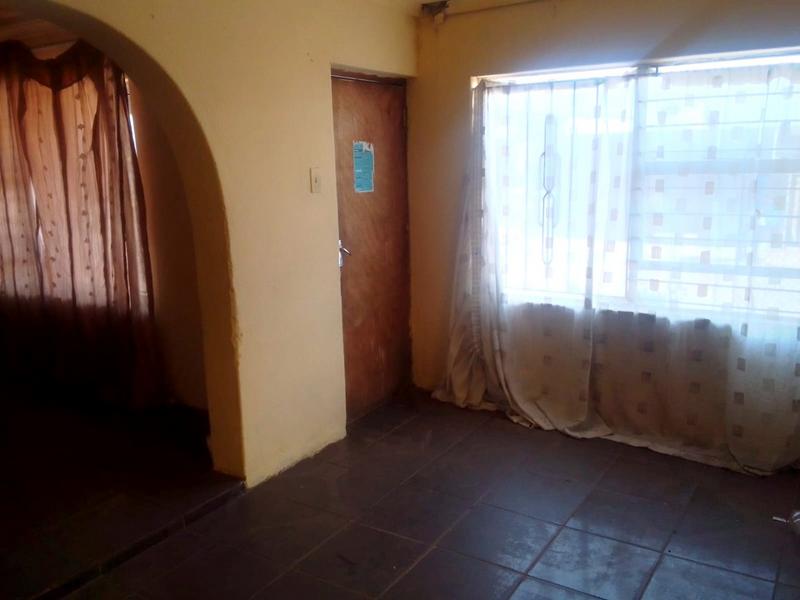 2 Bedroom Property for Sale in Klipspruit Gauteng