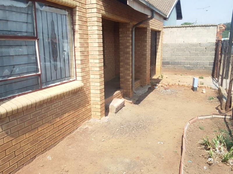 2 Bedroom Property for Sale in Klipspruit Gauteng