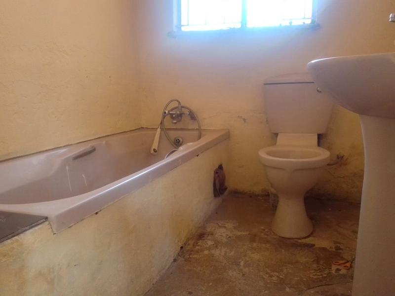 2 Bedroom Property for Sale in Klipspruit Gauteng