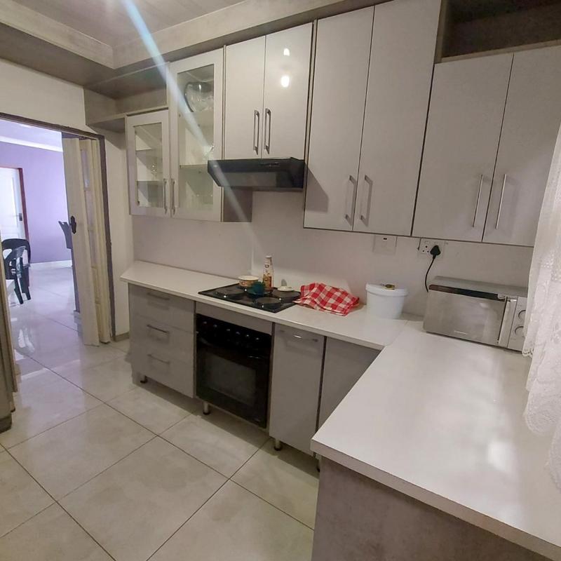 2 Bedroom Property for Sale in Tladi Gauteng