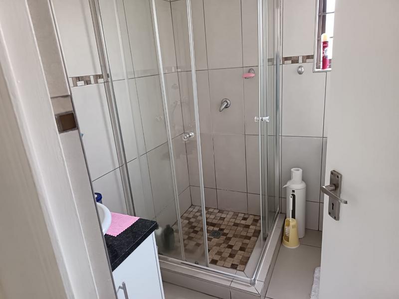 To Let 3 Bedroom Property for Rent in Buccleuch Gauteng
