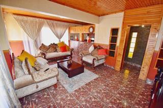 5 Bedroom Property for Sale in Crystal Park Gauteng