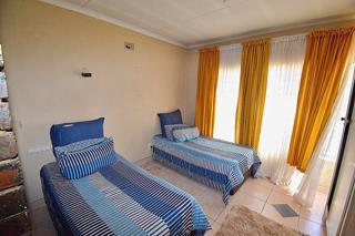 5 Bedroom Property for Sale in Crystal Park Gauteng