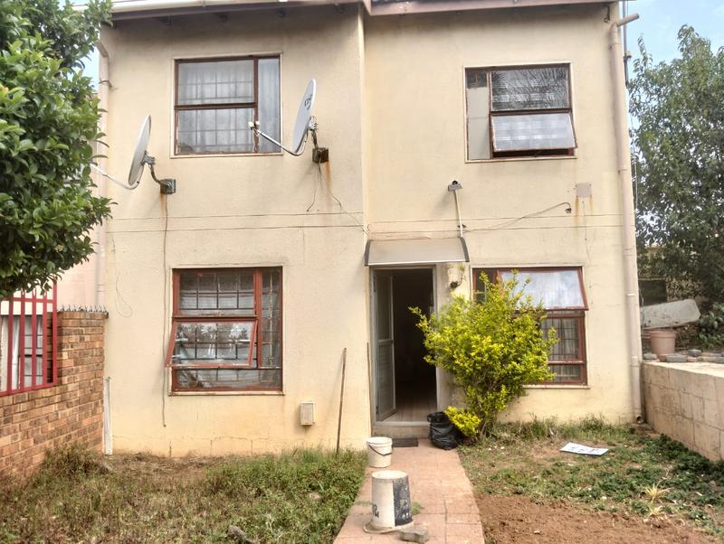 2 Bedroom Property for Sale in Orlando Gauteng