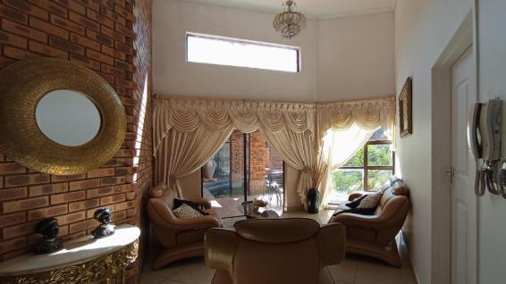 4 Bedroom Property for Sale in The Orchards Gauteng