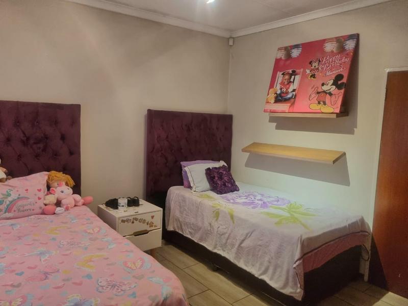4 Bedroom Property for Sale in Sunward Park Gauteng