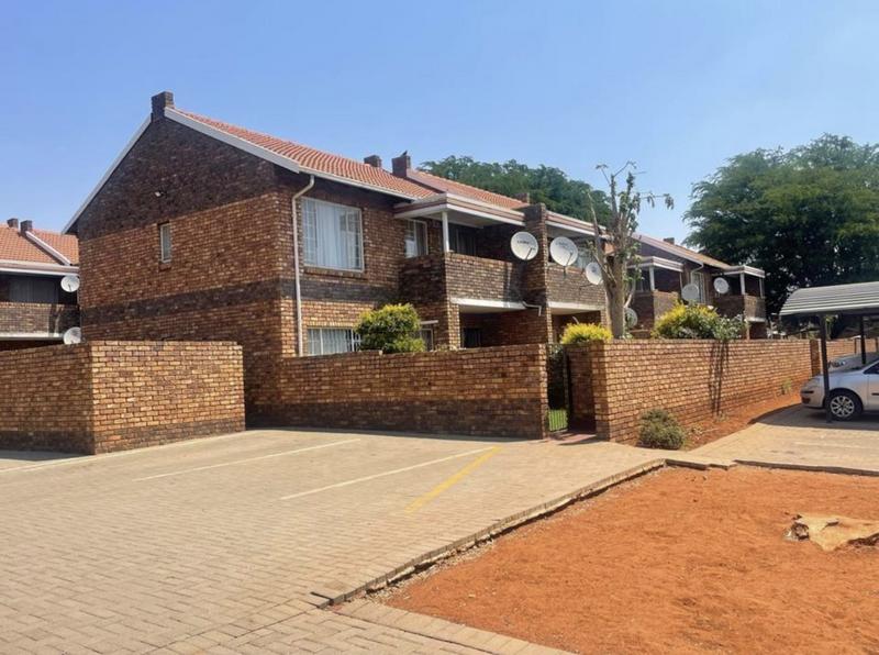 2 Bedroom Property for Sale in Pretoria North Gauteng