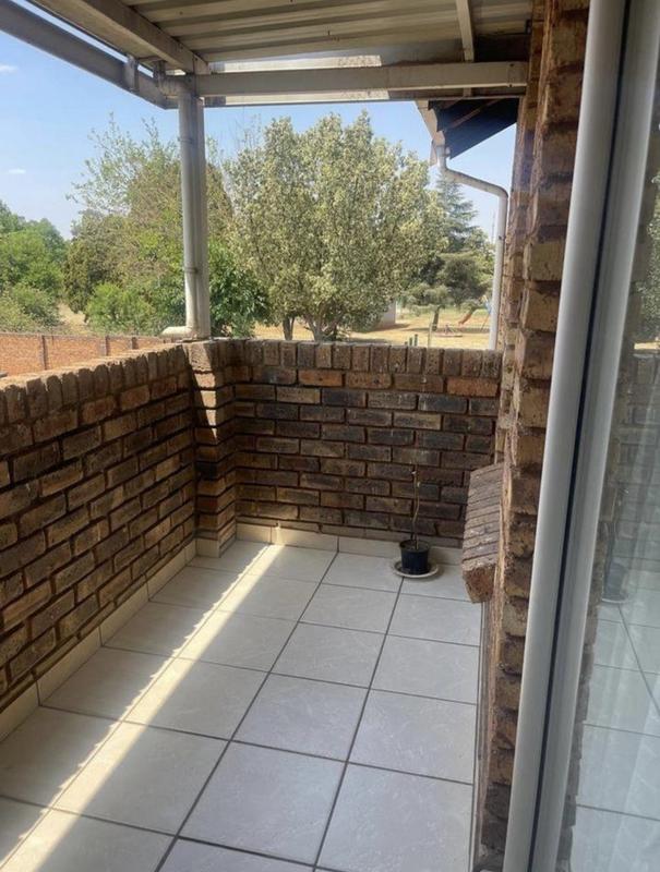2 Bedroom Property for Sale in Pretoria North Gauteng