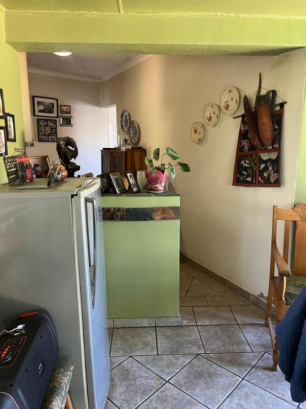 4 Bedroom Property for Sale in Albertsdal Gauteng