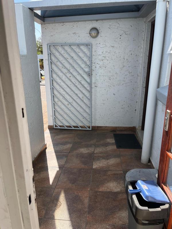 3 Bedroom Property for Sale in Albertsdal Gauteng
