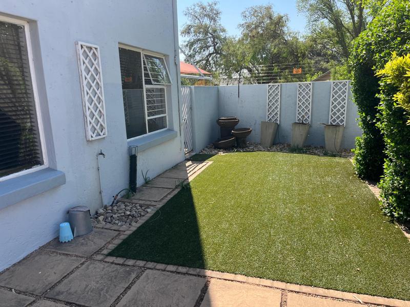 3 Bedroom Property for Sale in Albertsdal Gauteng