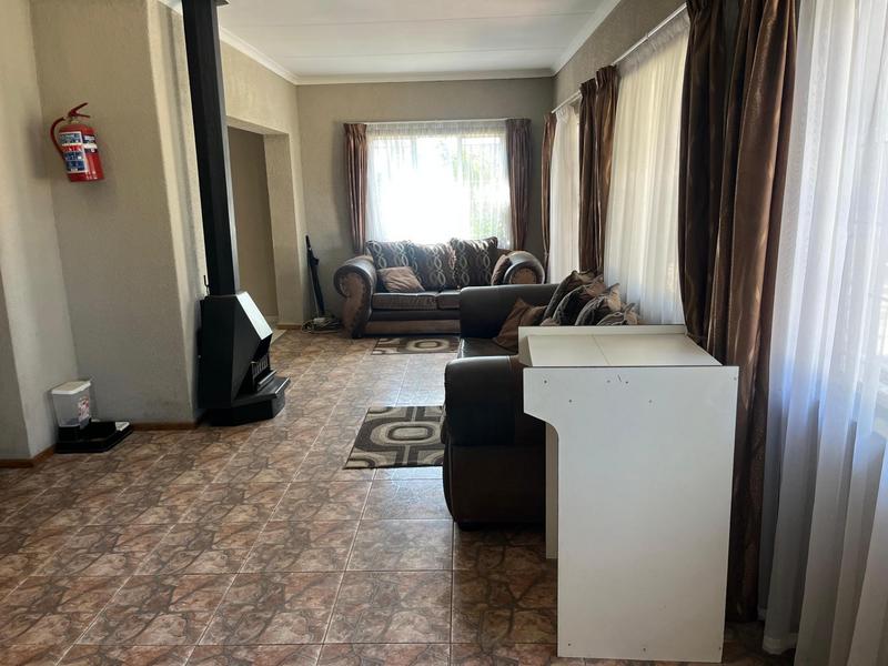 3 Bedroom Property for Sale in Albertsdal Gauteng