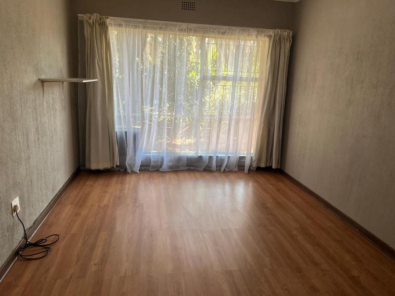 3 Bedroom Property for Sale in Albertsdal Gauteng