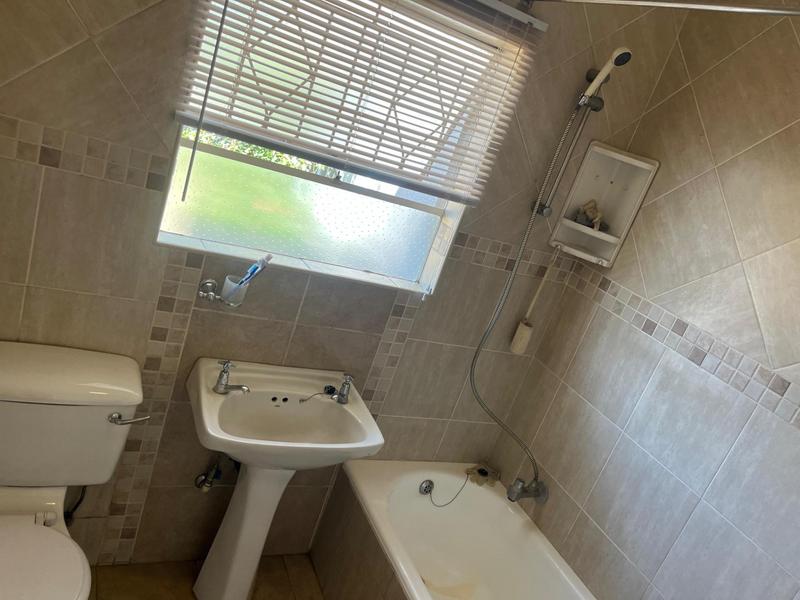 3 Bedroom Property for Sale in Albertsdal Gauteng