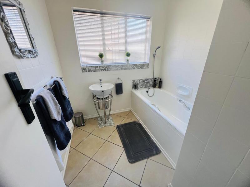 3 Bedroom Property for Sale in South Crest Gauteng