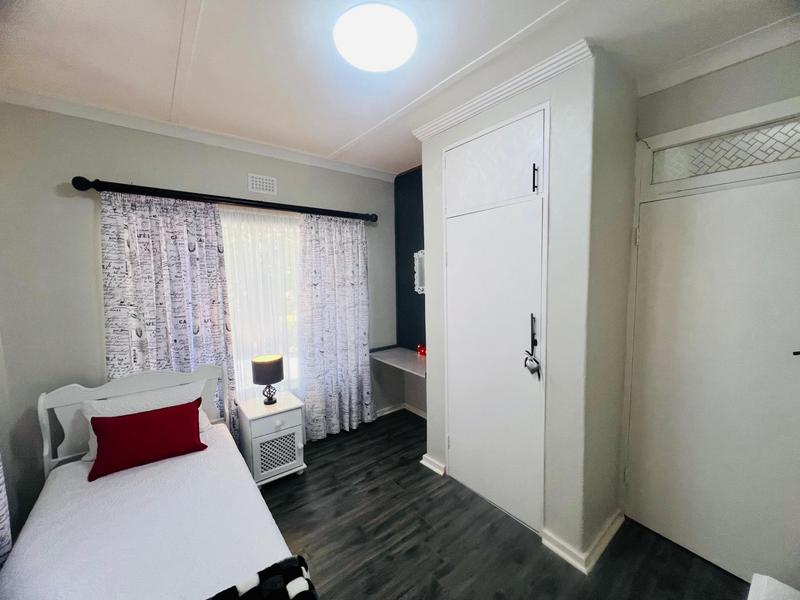 3 Bedroom Property for Sale in South Crest Gauteng