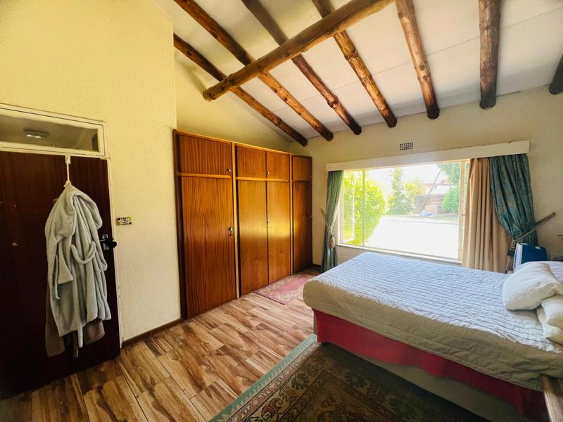3 Bedroom Property for Sale in Verwoerdpark Gauteng