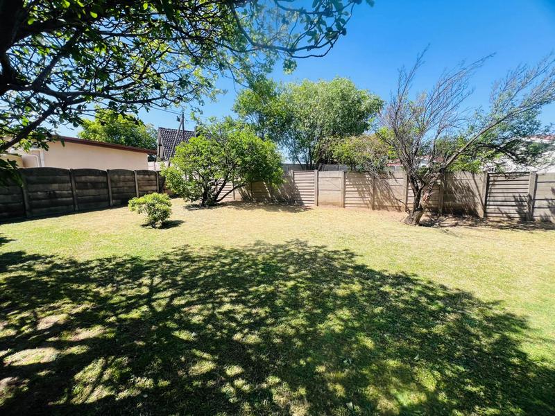 3 Bedroom Property for Sale in Verwoerdpark Gauteng