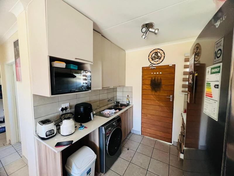 4 Bedroom Property for Sale in Esther Park Gauteng