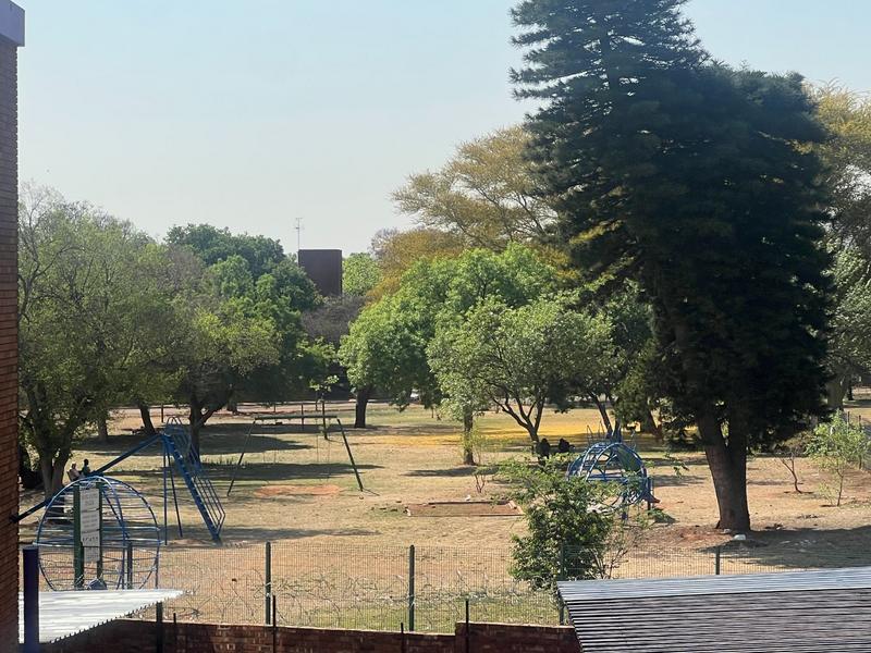 2 Bedroom Property for Sale in Pretoria North Gauteng